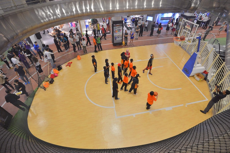 Sports arena in a mall